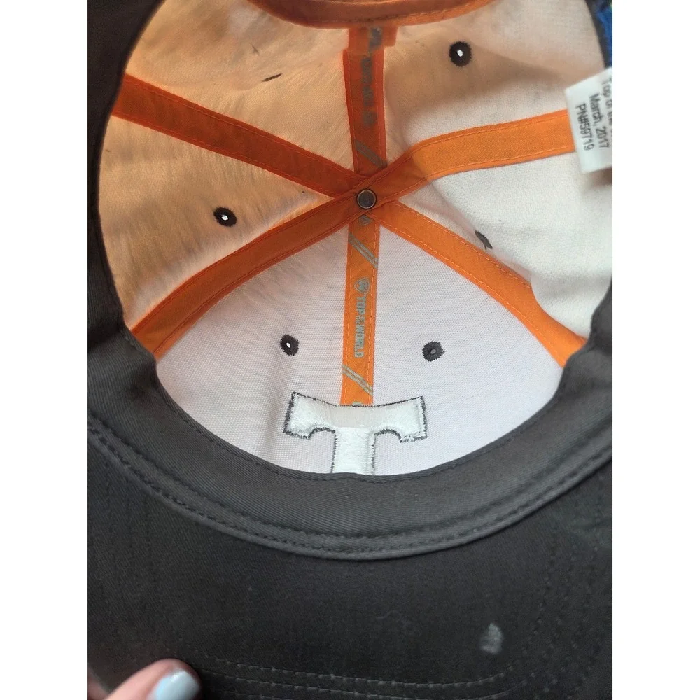 Top of the World Tennessee Volunteers Youth Snapback Hat Orange Space Dye T Logo
